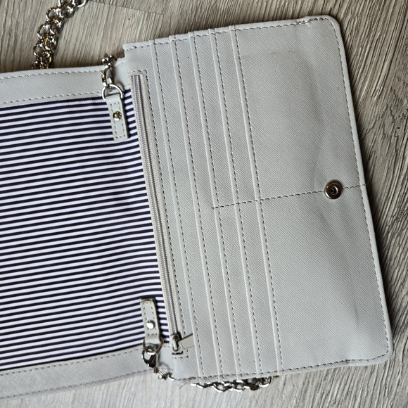 Nine West Silver Clutch Purse Metalic - Picture 4 of 8